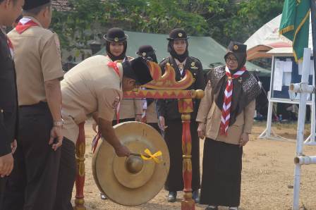 54pramuka.jpg