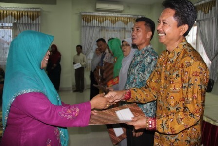 6Mutasi-Pegawai.jpg